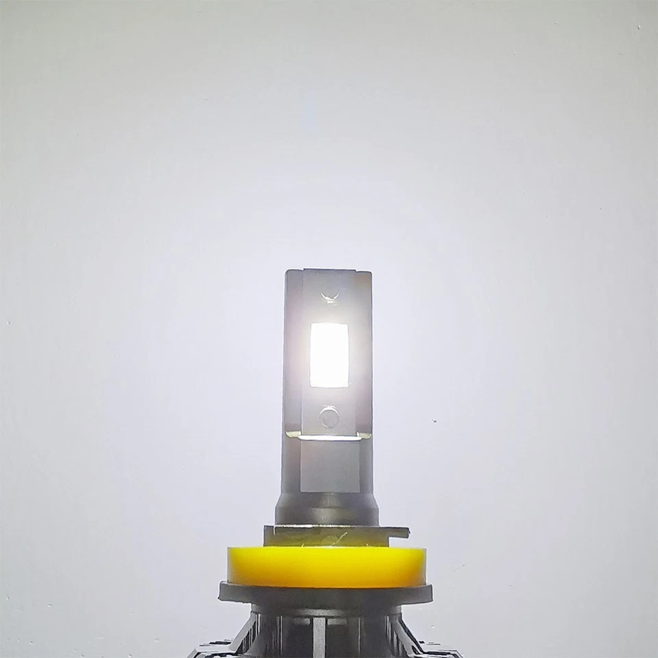 4* AUXITO LED 9005+H11 Headlight Bulb HI/LOW Beam 5th Brighter 6500K Xenon White - Image 3 of 4