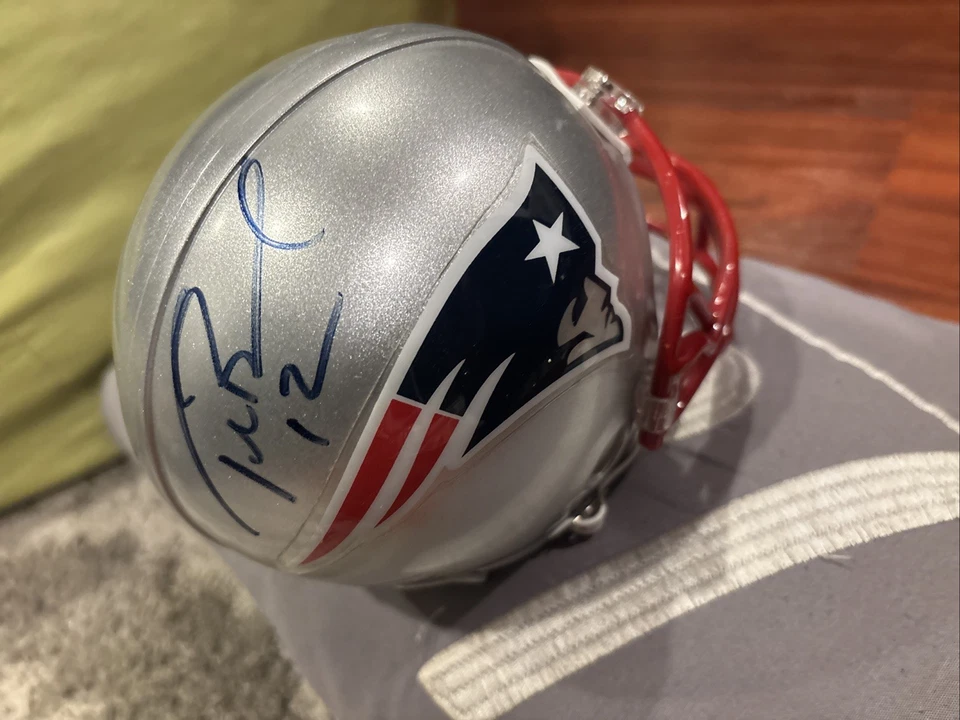 Mini casco firmado por la NFL Foto 4 de 4
