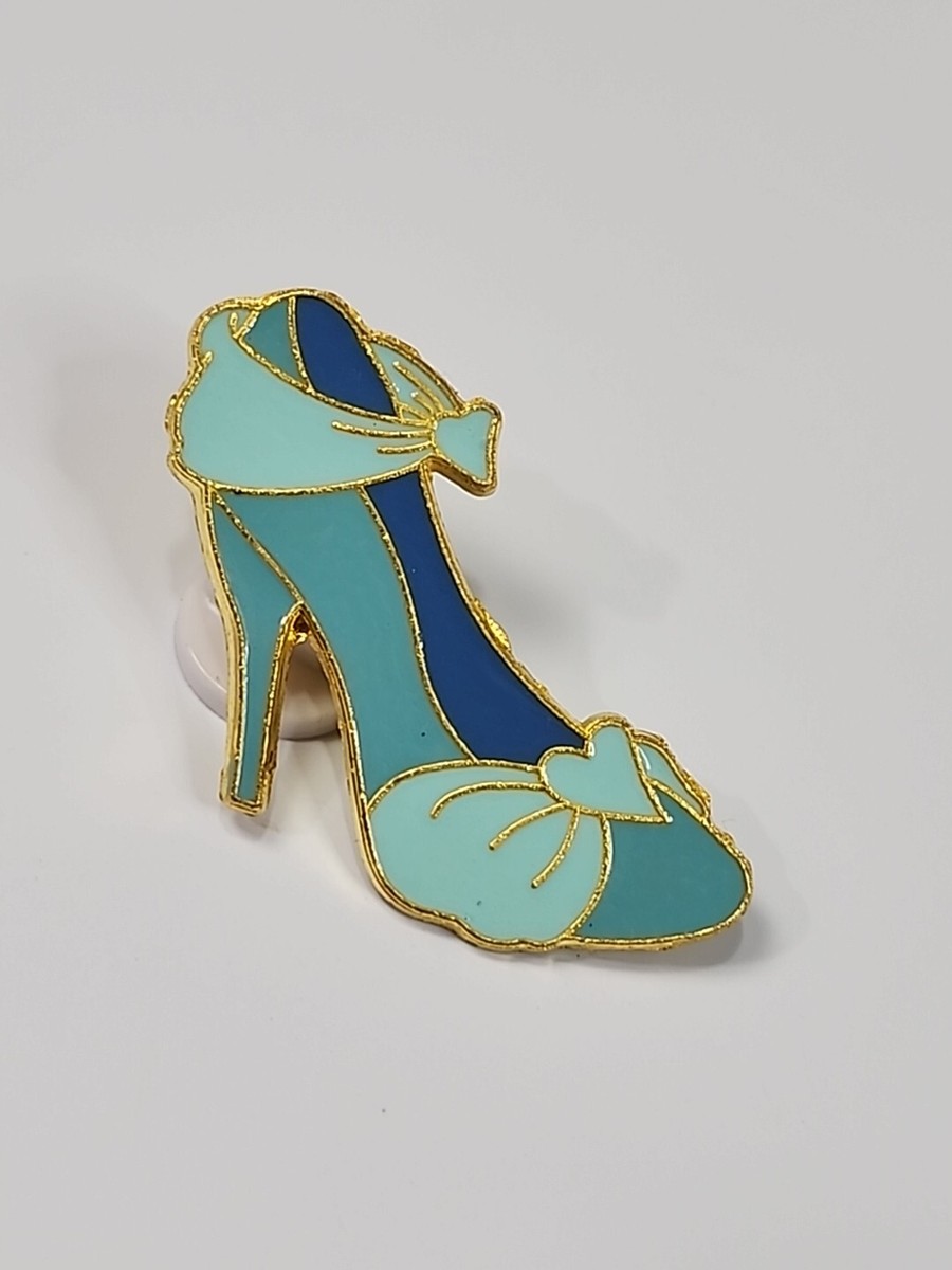Disney - えど 2点 Cinderella's Shoe Disney Trading Pin 2013 Disney Princess