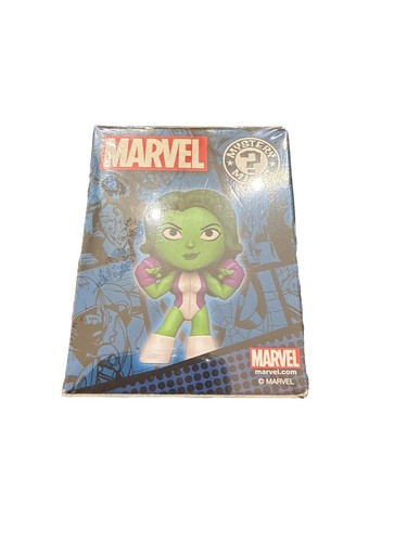 Funko Mystery Mini Marvel's She-Hulk Vinilo Bobble-Head - Imagen 2 de 4