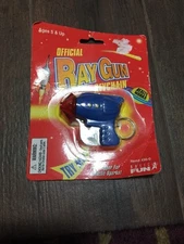 Looney Tunes Marvin the Martian Sparking Ray Gun Keychain Key Ring HTF 1999 Nib