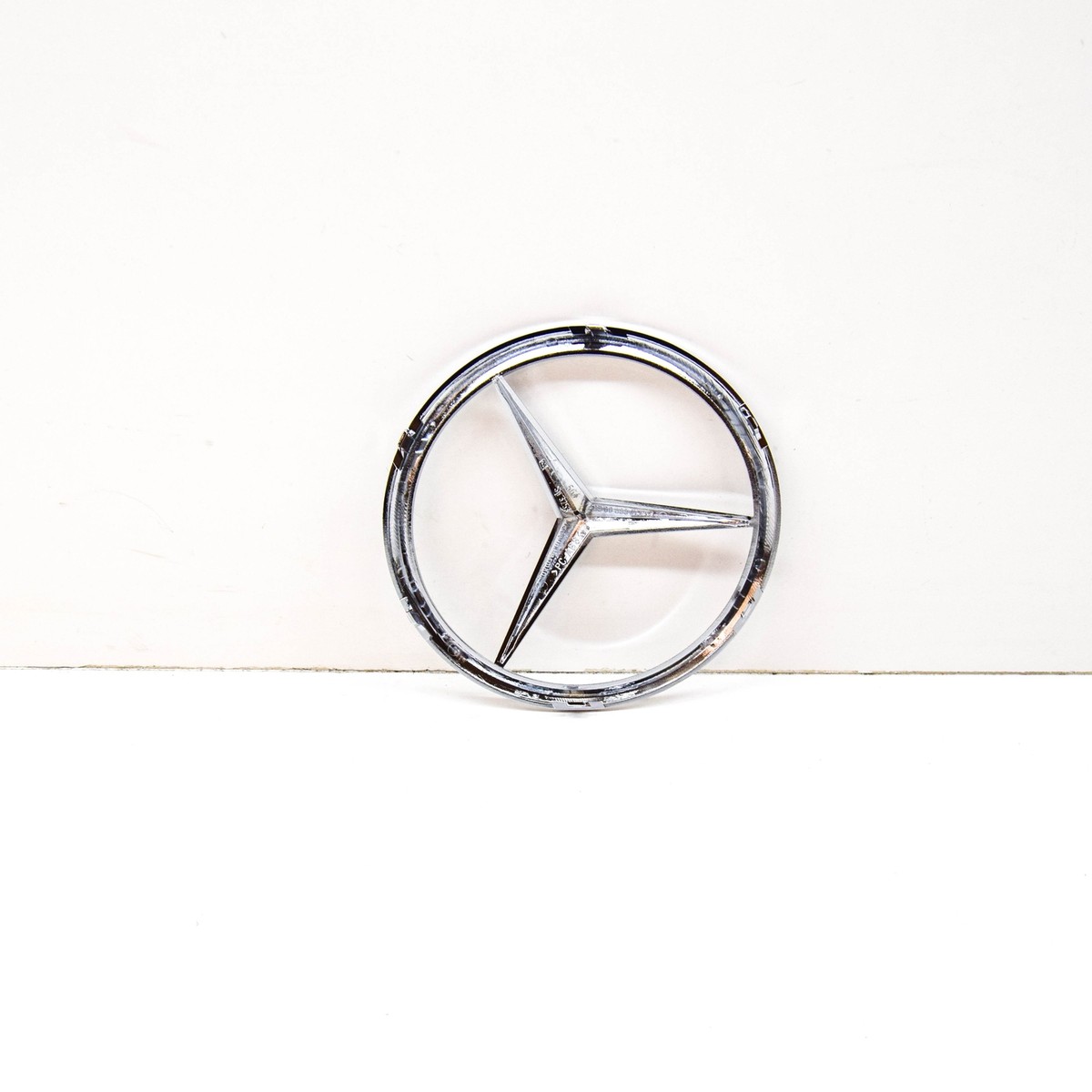 MERCEDES-BENZ SLK R170 New Genuine Front Grill Hood Emblem