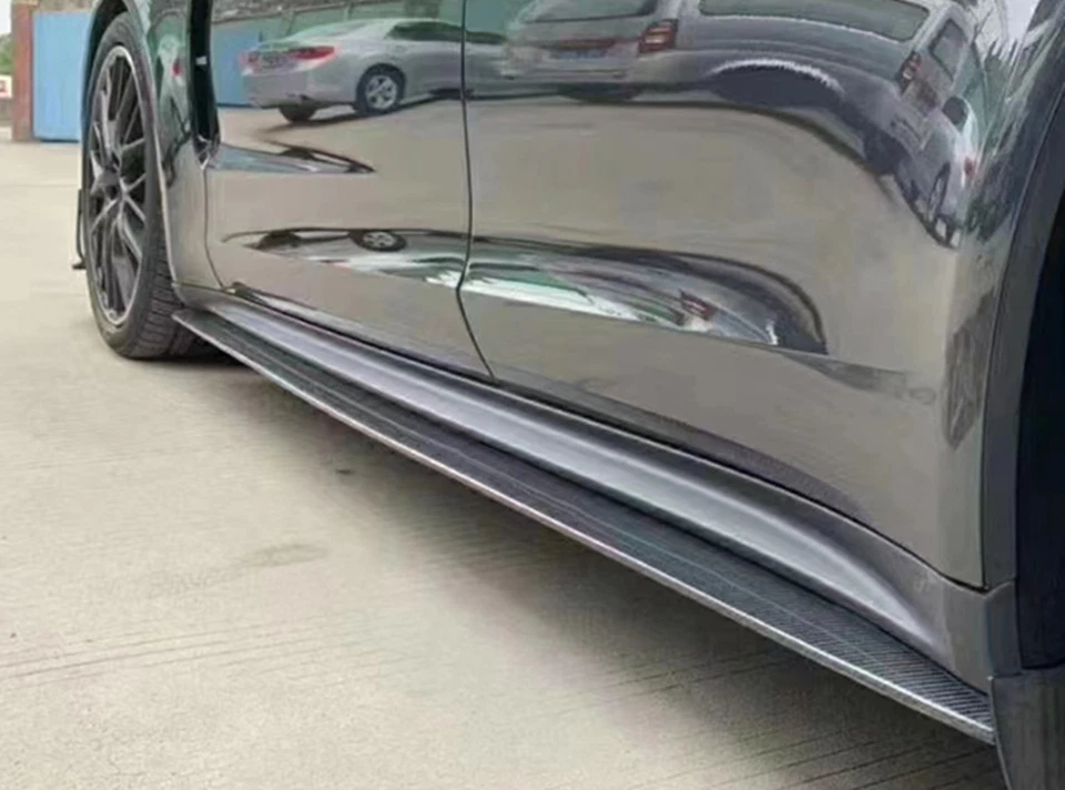 Kit de decoración exterior de fibra de carbono real de 4 piezas para Porsche Panamera 2017-2022 Foto 2 de 4