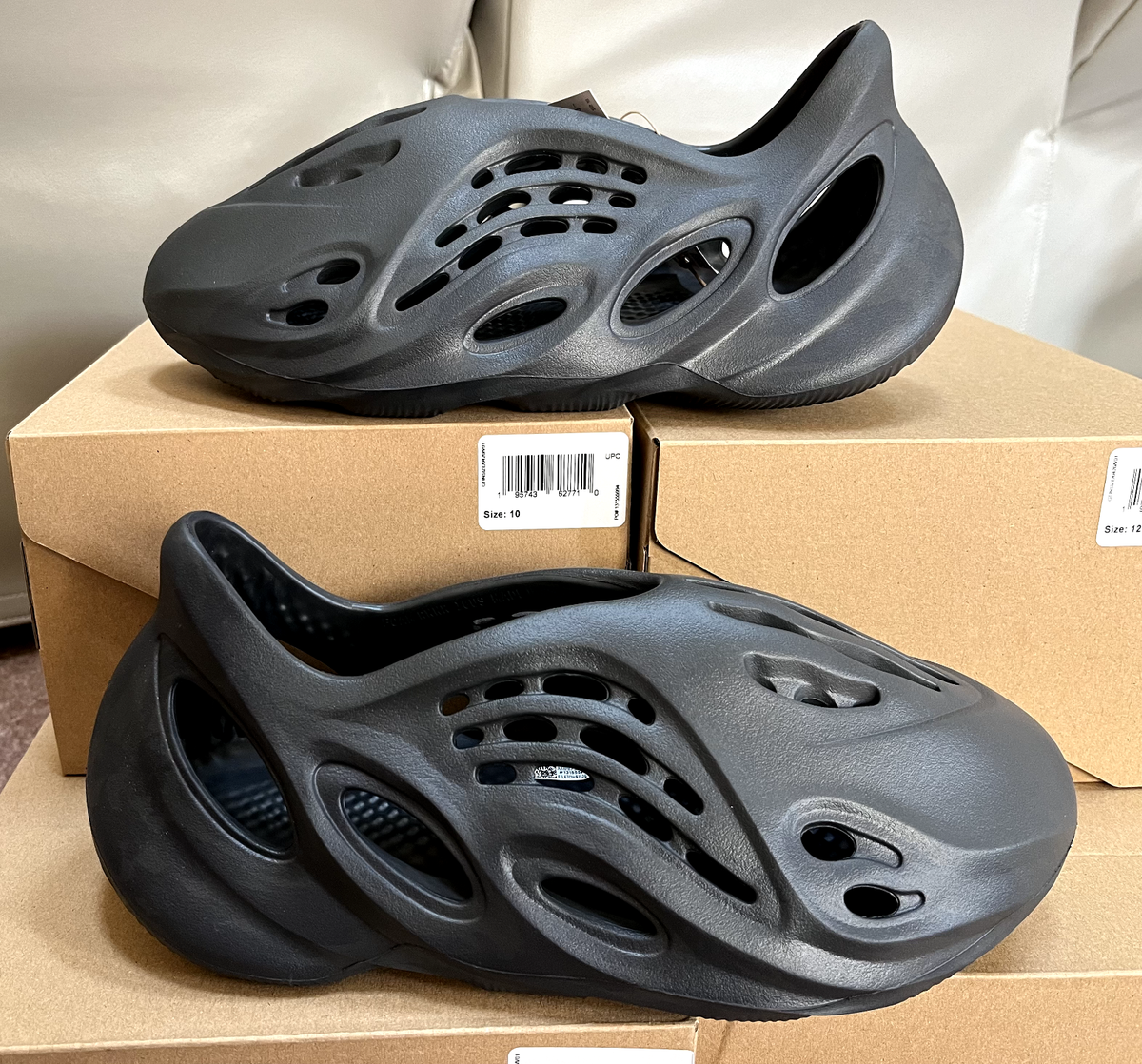 Adidas Yeezy Foam Runner Onyx Size 10-14 Mens HP8739 | eBay Adidas Yeezy Foam Runner Onyx Size 10-14 Mens HP8739 | eBay