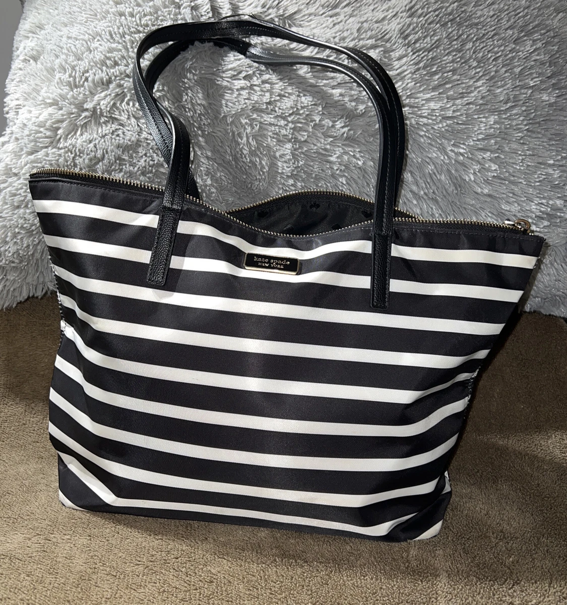 Kate spade handbags black and white sale
