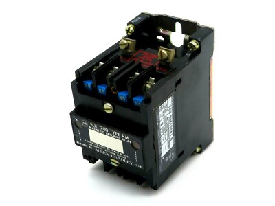 NEW ALLEN BRADLEY 700-RM400A1 CONTROL RELAY TYPE RM SERIES B 700RM400A1