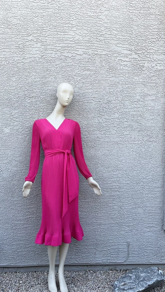 Vestido midi plisado manga larga Milly (talla es pequeña) Foto 3 de 4