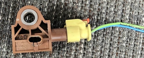 10-14 Volkswagen Jetta Wagon Golf Gti Front Sensor VW 5K0959659 OEM - Picture 2 of 4