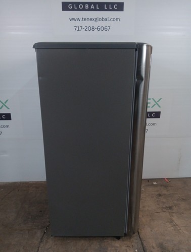 LG LRONC0605V 20.63 in. W. 6 cu. ft. Single Door Top Freezer Refrigerator - Picture 9 of 13