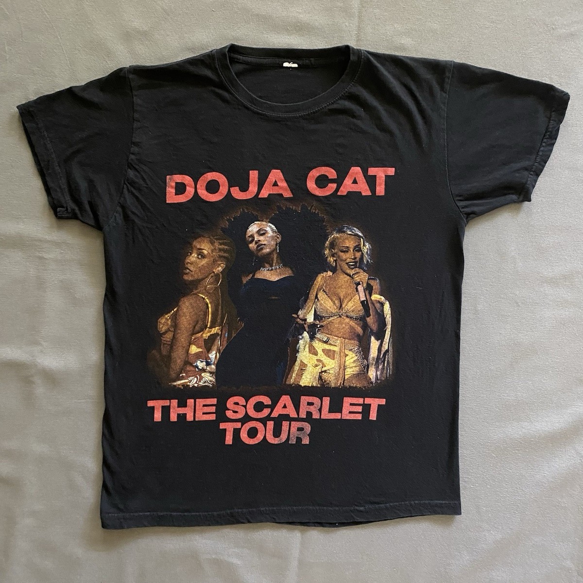 2023-24 Doja Cat The Scarlet Tour T Shirt Adult Size Small Black 2023-24 Doja Cat The Scarlet Tour T Shirt Adult Size Small Black