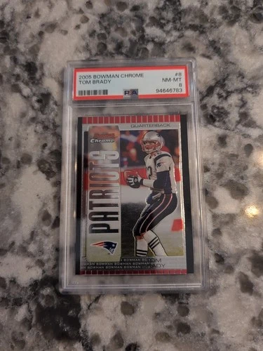 2005 BOWMAN CHROME FOOTBALL TOM BRADY #8 BASE NEW ENGLAND PATRIOTS PSA 9 MINT