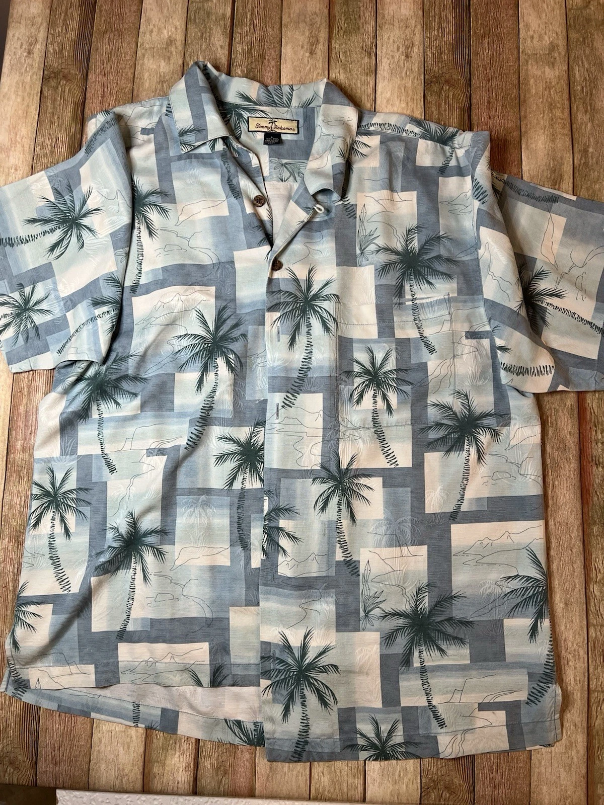 Tommy Bahama Shirt Adult XLarge Blue White Floral AOP Hawaiian Beach Men’s TBT