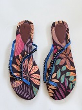 New Women’s Pretty Multi Leaf Print Summer Bead Flip Flops Size 6 Holiday