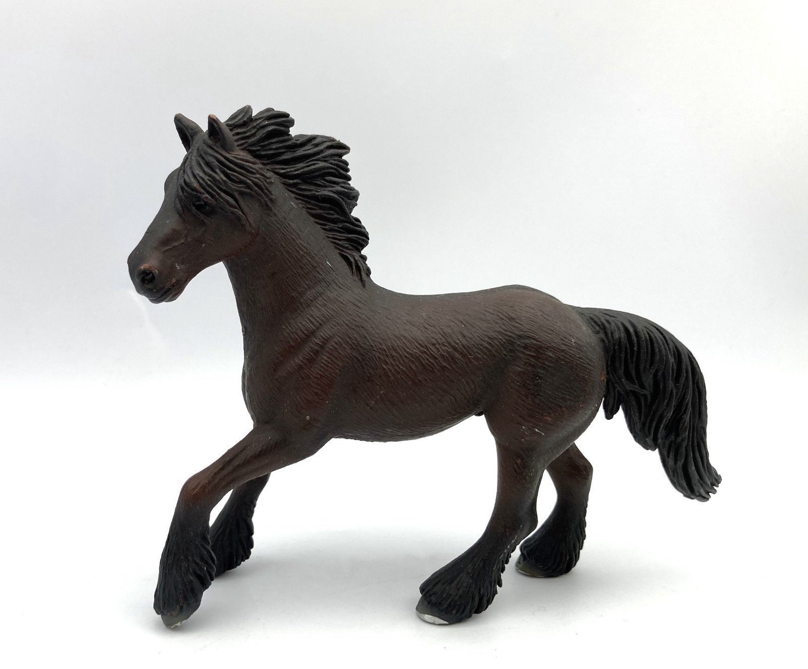 Schleich Black FRIESIAN MARE Horse 2005 Retired Figure 13604