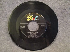 45 RPM 7" Record Lawrence Welk Crusing Down The River & Yellow Bird DOT 45-16222