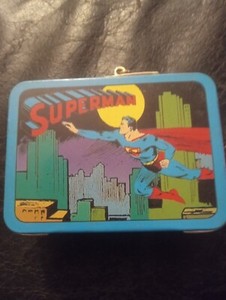  Christmas Hallmark Ornament Superman Mini Lunchbox Ornament 1998 DC Comics