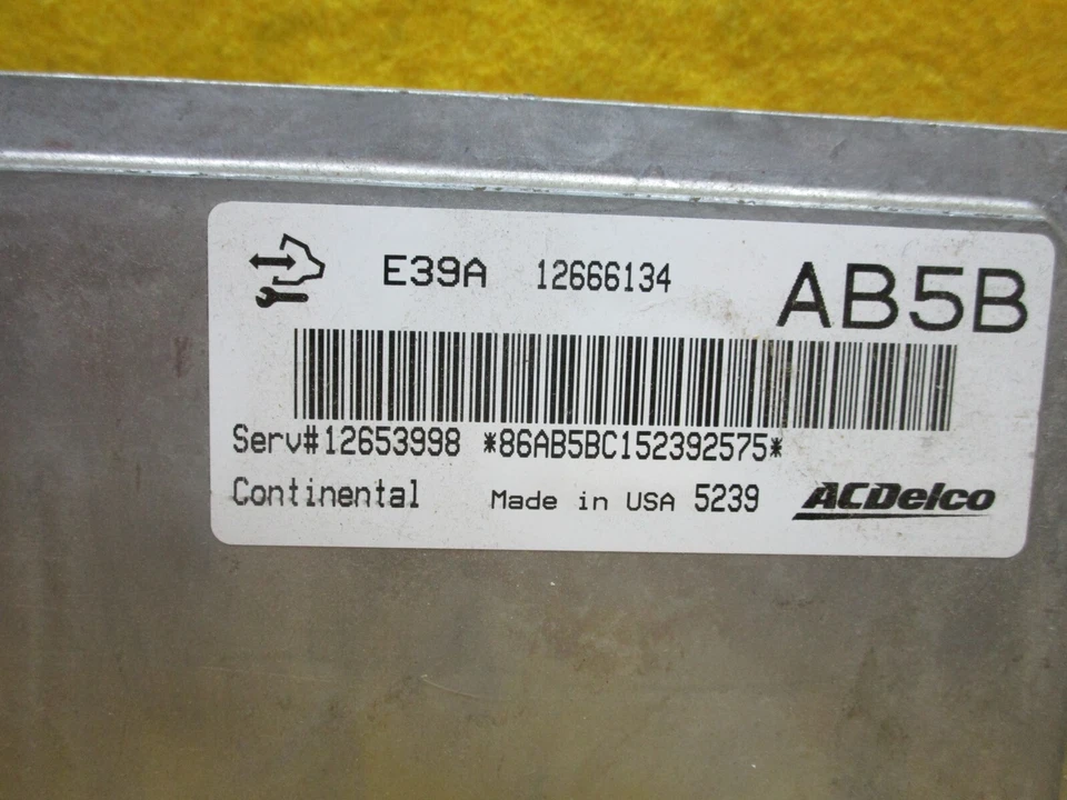 13 14 15 2013 2014 2015 Chevrolet Camaro GM PC ECM ECU # 12653998 - Imagem 4 de 4