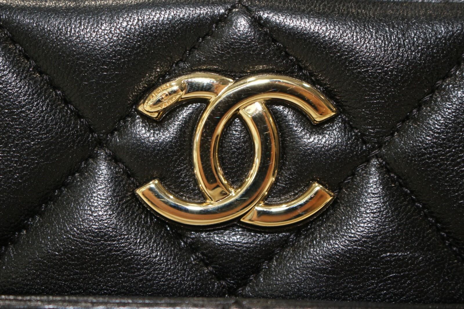 CHANEL Lambskin Quilted Small Trendy CC Bowling Bag in Black *Authenticated* image 9
