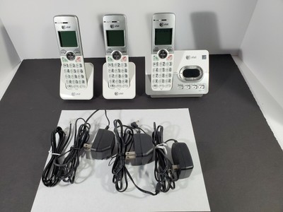 AT&T EL52353 (3) Handset Cordless Telephone System with Answering