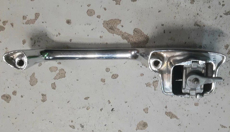 Manija de puerta Buick LeSabre Electra 1976-1978 Cadillac Seville 1971-1975 OEM Foto 4 de 4