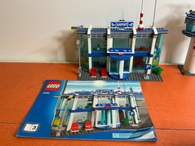 Lego City Airport 3182 PRE-BUILT