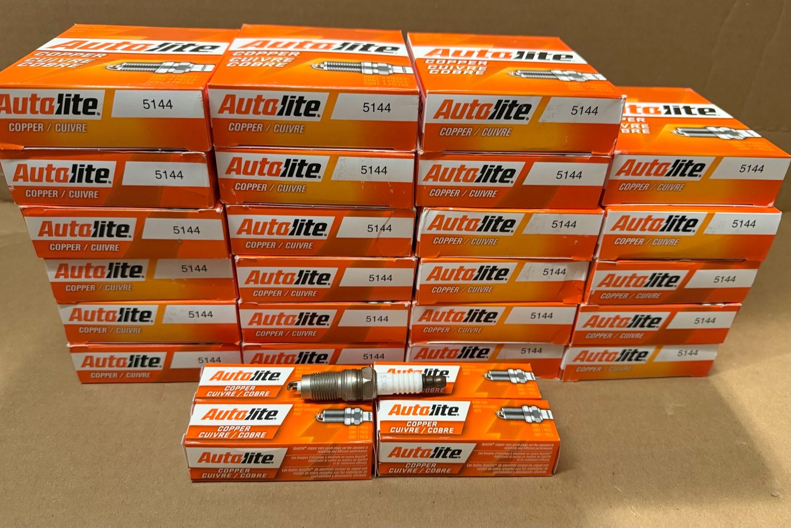 Autolite COPPER Cuivre 5144 23 Boxes x 4 Plugs