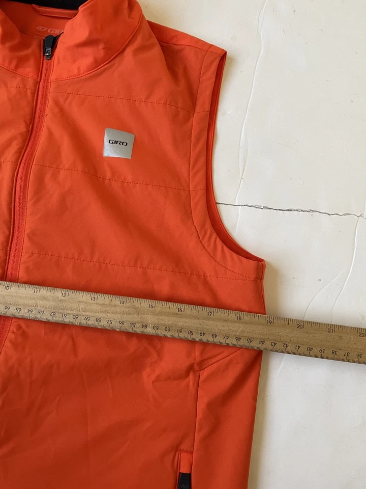 Giro Cascade Insulated Cycling Vest in Vermillion Men's Small 'orange' - Image 4 of 4