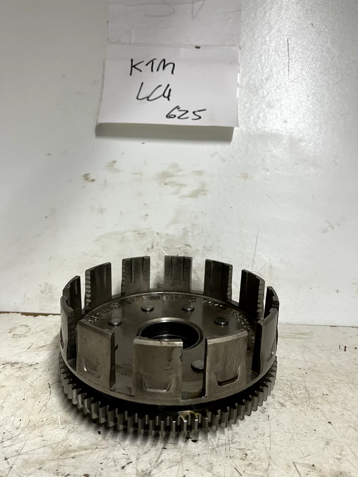 KTM Clutch Basket Clutch Basket 58332001100 LC4 400 620 640 SMC 625 - Image 2 of 3