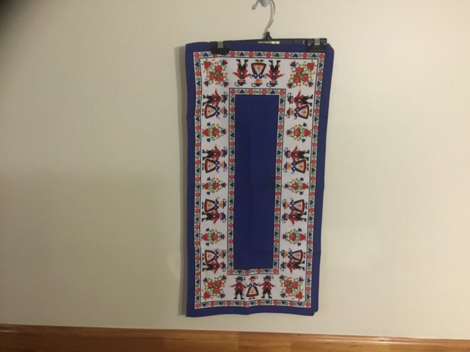 Picture 1 of 3