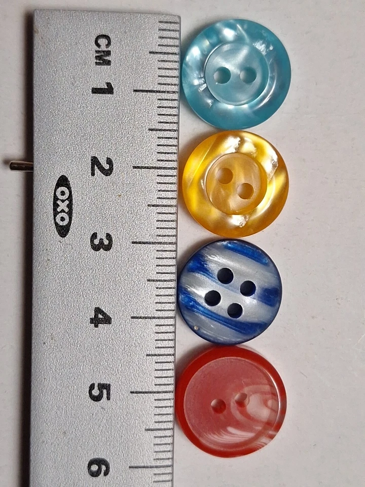 Buttons VTG Lot 198 Sewing Crafts Brights Shiny Marbled Christmas Candy Look - Image 3 of 4