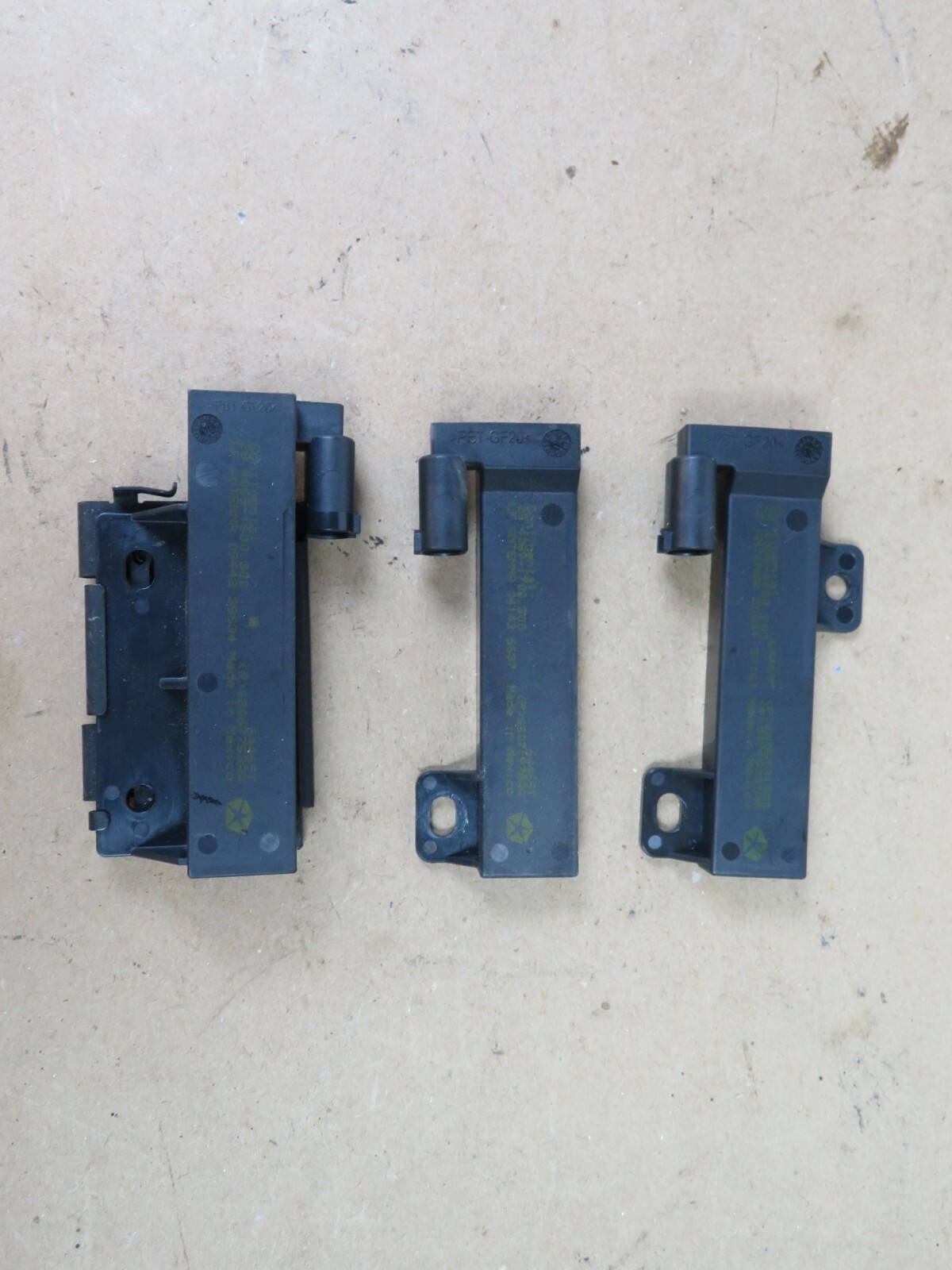 2014-2017 MASERATI GHIBLI KEYLESS ENTRY ANTENNA MODULE CONTINENTAL SET OF 3 OEM
