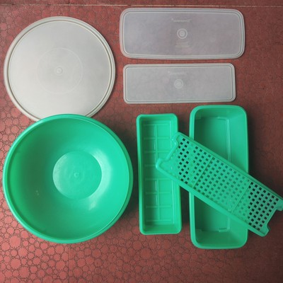 Vtg Tupperware Lot of 3 Jadeite Green 892 782 274 w/Lids Fix N Mix Celery Bread