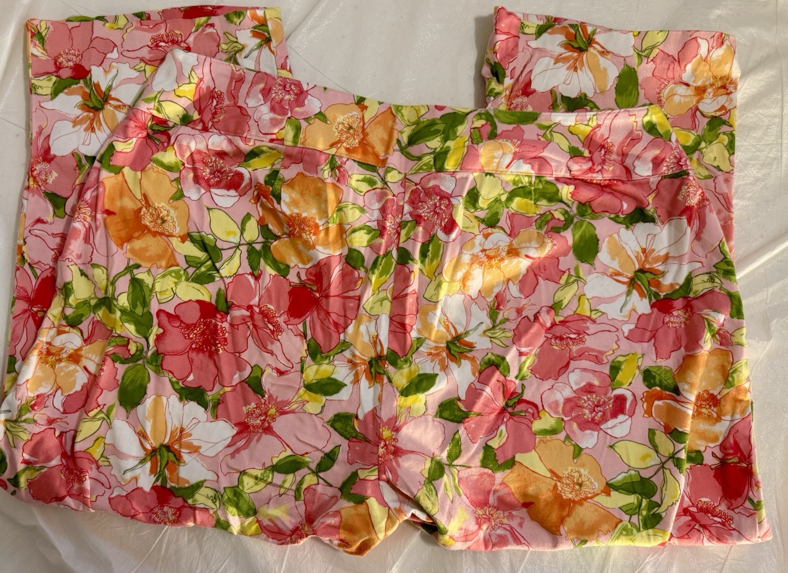 Carolina Blues By Carolina Colours Stretched Cropped Pants 