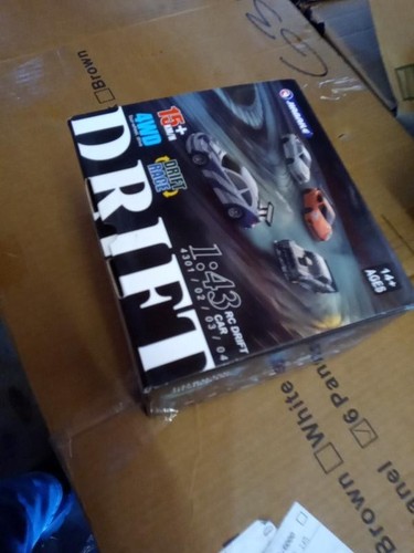 Usado Stock EE. UU. 6 PIEZAS 1/43 RC Mini Drift Car RTR 4x4 Coche de carreras Vehículo Juguetes Modelo - Imagen 7 de 7