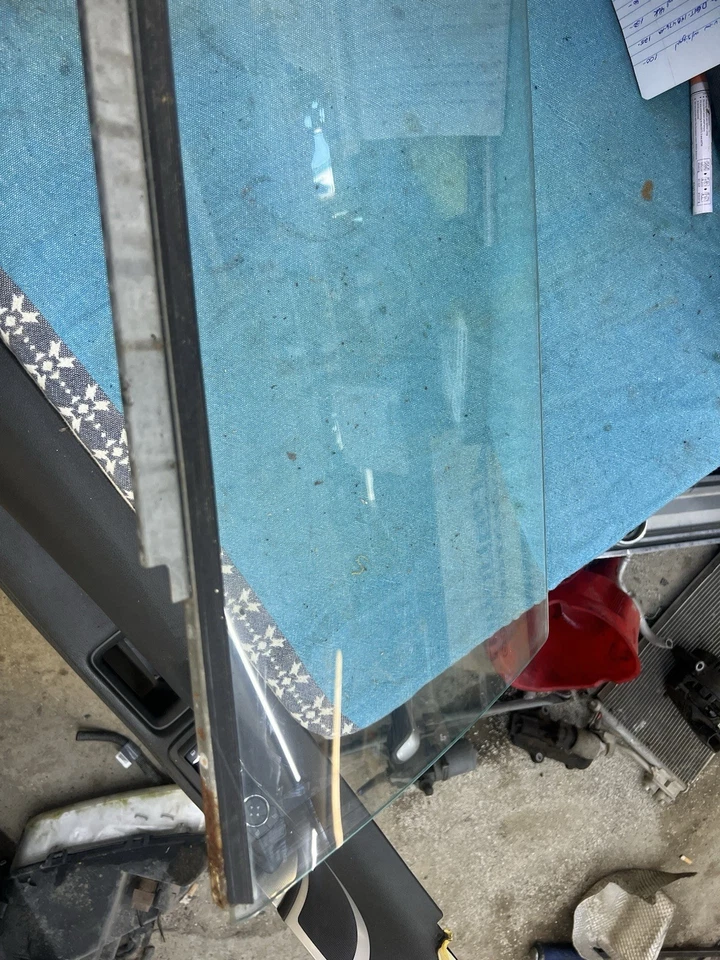 Buick 1964-1967 especial diestro pasajeros puerta trasera ventana de vidrio OEM 65 66 Foto 2 de 4