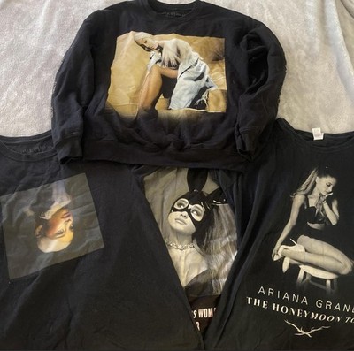 Ariana Grande tour merch bundle