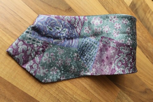 KR1005 Feliciani Cravate 100% Soie Mauve Rose Violet Gris Vert 151cm Très Bien - Photo 1/1
