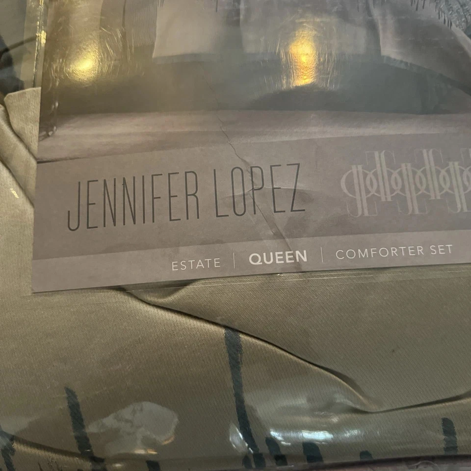 Jennifer Lopez Estate Queen size Comforter Set bedding comfort qn 4 Piece - Image 4 of 4
