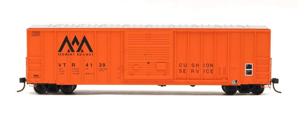 Atlas Master HO Vermont Railway 50' FMC 5077 SD Box Car VTR #4139 - Image 2 of 4