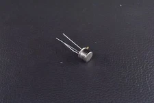 5962-8686103XA Linear Technology Voltage Reference 2.5V 3 Pin TO-52 NOS