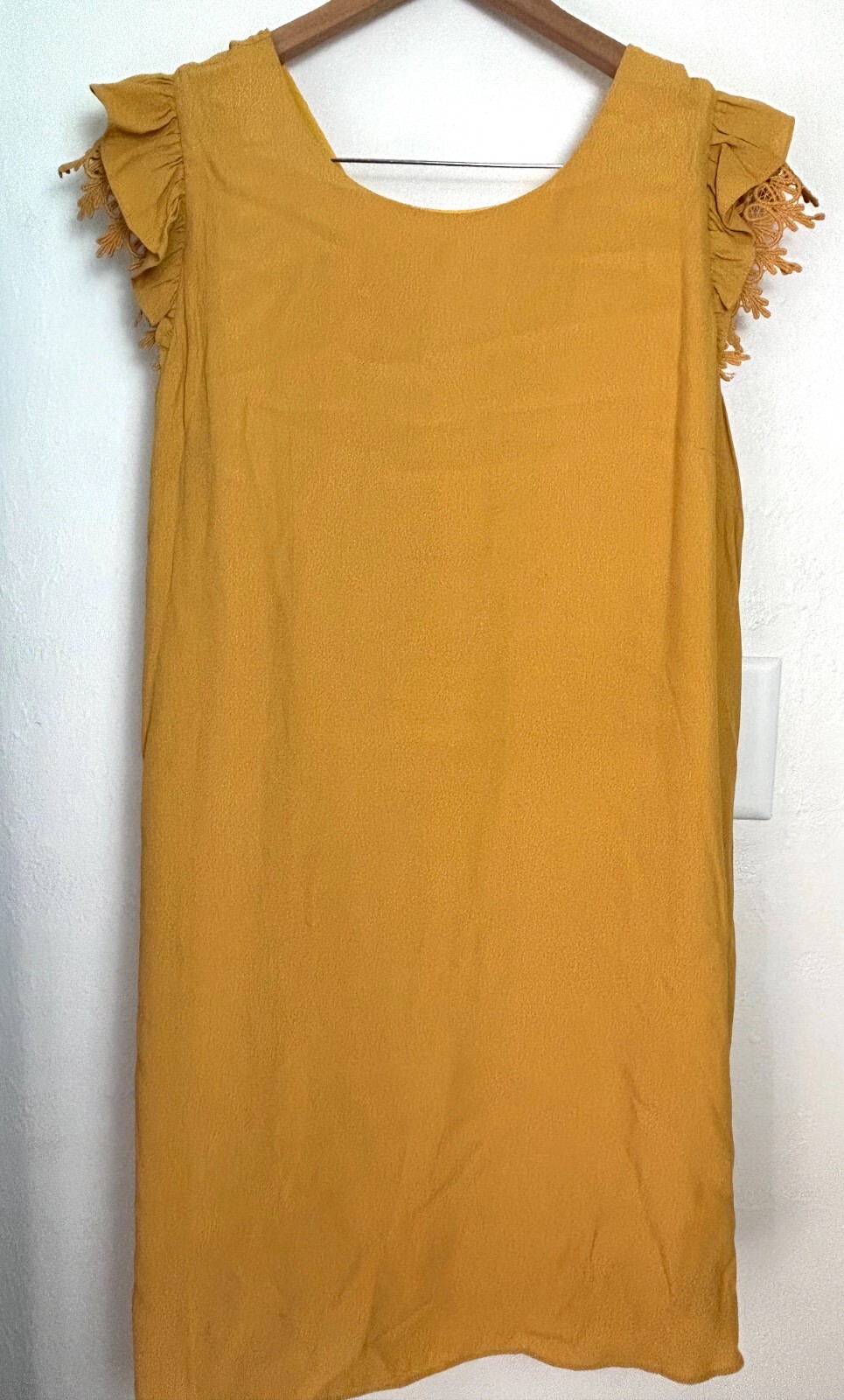 Picture 1 of 17