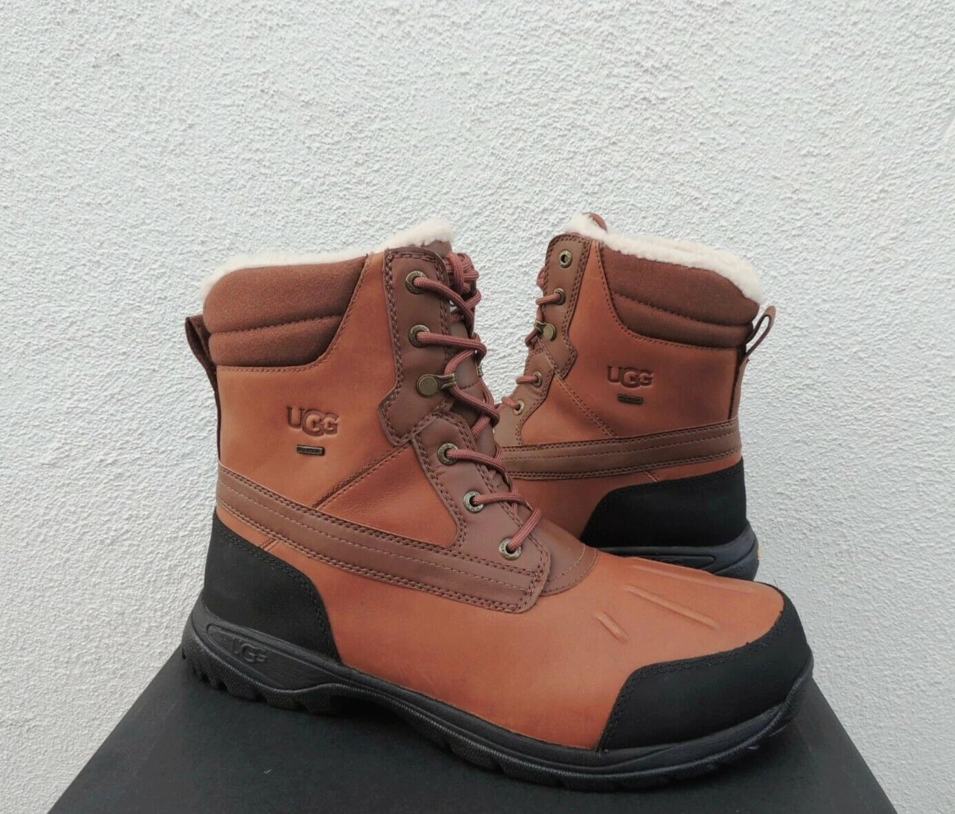 UGG FELTON WORCHESTER WATERPROOF LEATHER WINTER SNOW BOOTS, MEN US 8/ EUR 41 NEW
