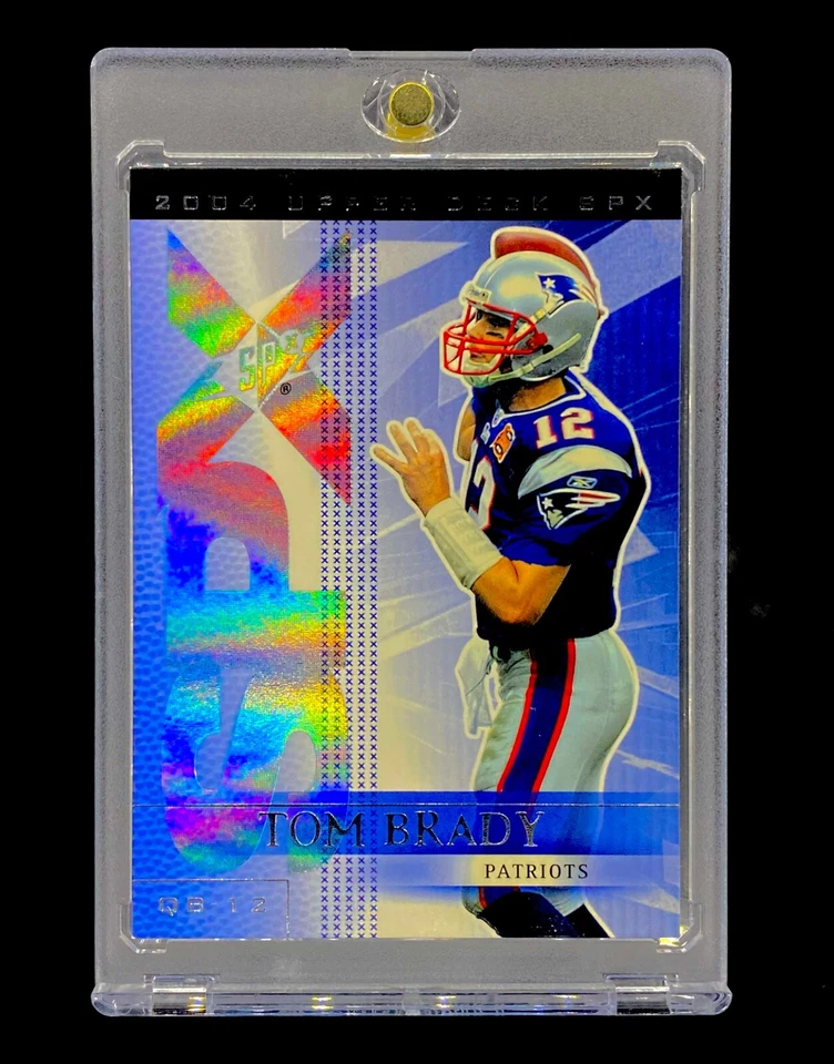 TOM BRADY RARE REFRACTOR 2004 Holo Rainbow Foil Card Early Year Base - PATRIOTS - Image 3 of 4