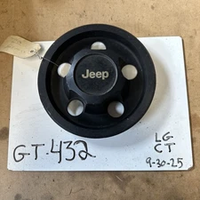 Genuine Jeep Cherokee OEM Center Hub Cap WITHOUT SCREWS  SF8952-000-153 Used