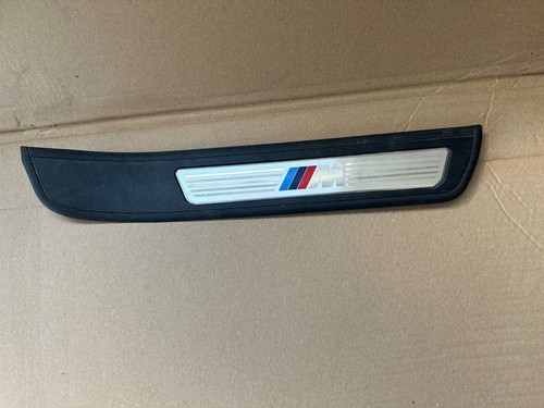 Sill trim set