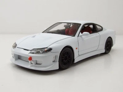 Nissan Silvia S-15 1999 weiß Modellauto 1:24 Welly - Bild 1 von 4