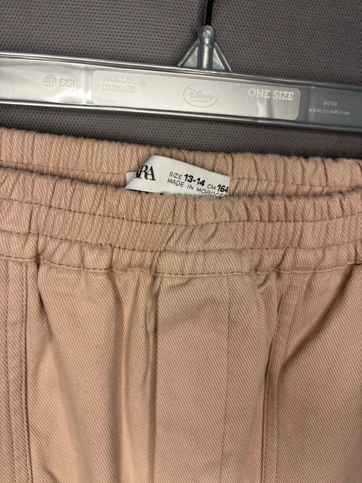Pantalón cargo Zara rosa talla 13-14 niñas Foto 3 de 3
