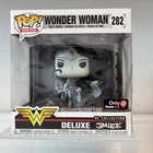 Funko Pop!  #282 Deluxe DC Comics Wonder Woman Jim Lee Black And White SEE PHOTO