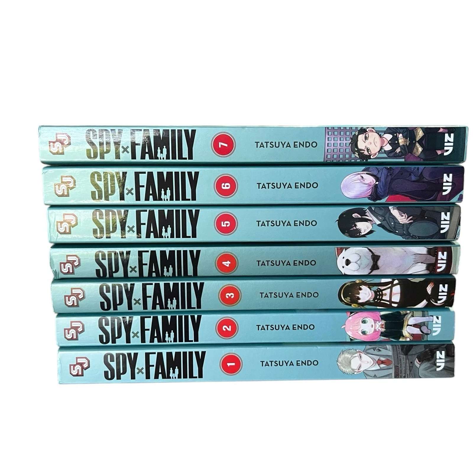 Spy X Family Manga , Set Of 7 Volumes (Volumes 1-7) Manga Lot, By Tatsuya Endo cover