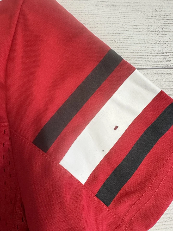 Camiseta NC State Wolfpack Juvenil Mediana Roja NCAA Fútbol Coliseo Malla Camisa Foto 4 de 4